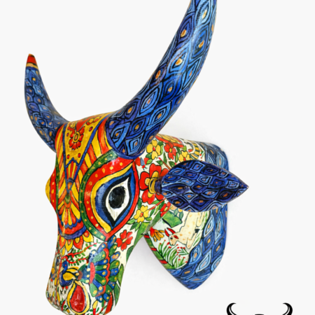 Cow face art for sale: Wooden wall sculpture hand painted