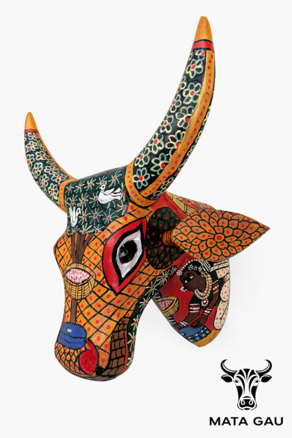 Cow head painting wooden sculpture wall hanging
